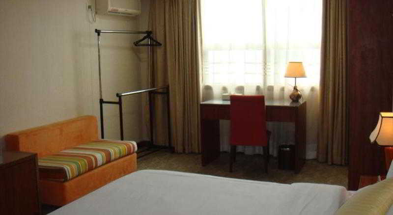 Fotos del hotel Guangzhou Phoenix Suite:  2