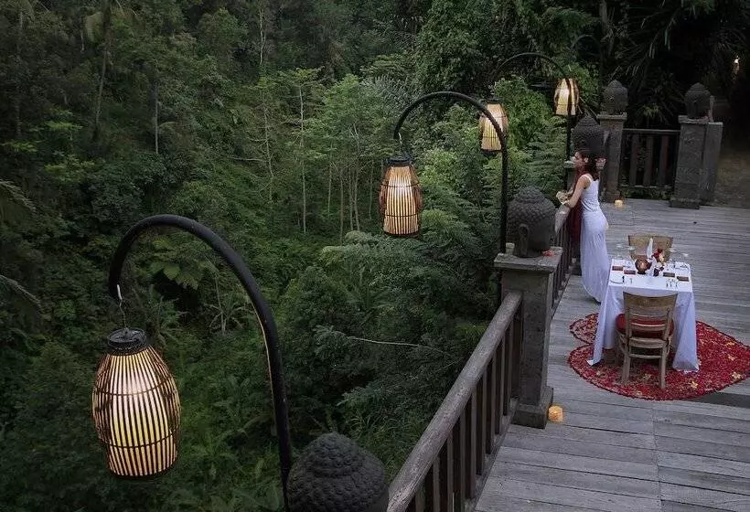 Hotelli Kawi Resort A Pramana Experience