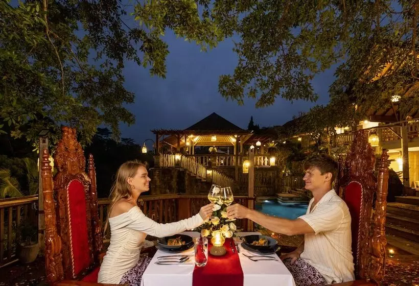 Hotelli Kawi Resort A Pramana Experience