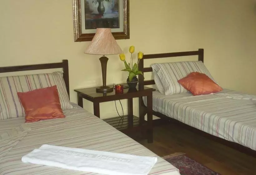 ホテル Mangrove Oriental Bed & Breakfast Resort