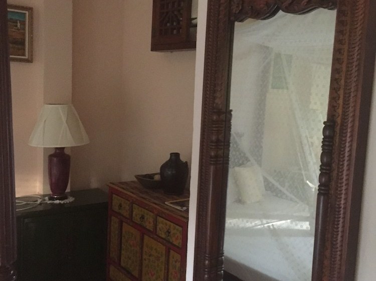 فندق Mangrove Oriental Bed & Breakfast Resort