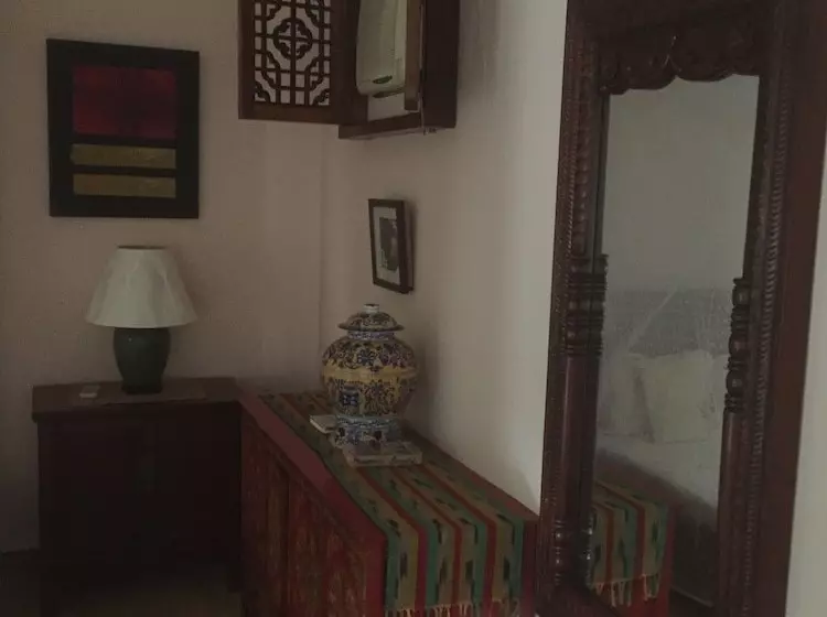 ホテル Mangrove Oriental Bed & Breakfast Resort