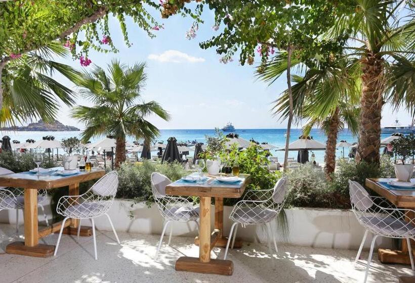 Hotell Mykonos Dove Beachfront