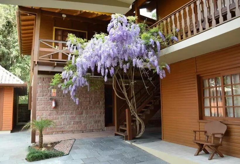 ホテル Pousada Villa Fiorita
