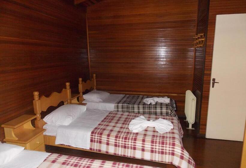 ホテル Pousada Villa Fiorita