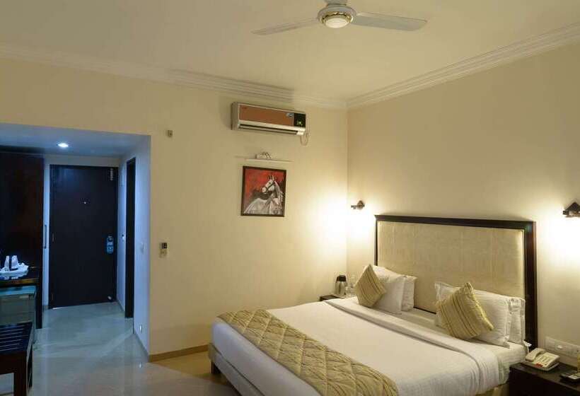 فندق Quality Inn Palms