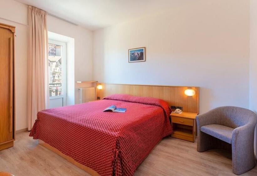 酒店 Stella Alpina