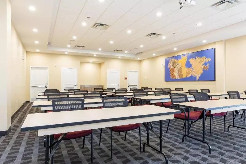 Hotelli Towneplace Suites By Marriott Edmonton South