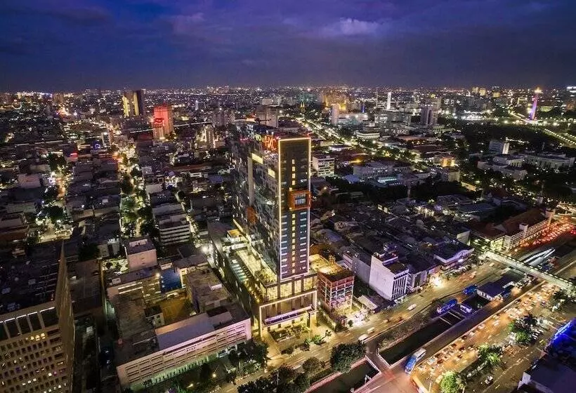 Yello Hotel Harmoni