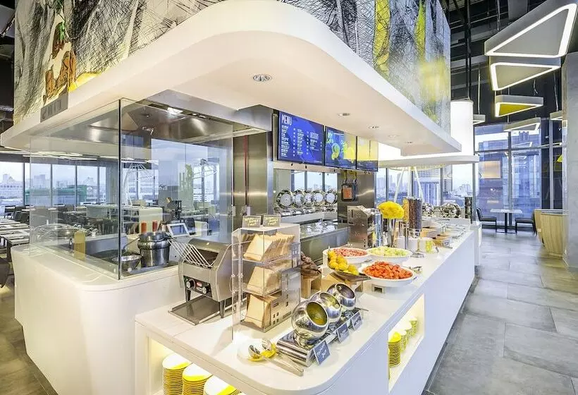 Yello Hotel Harmoni