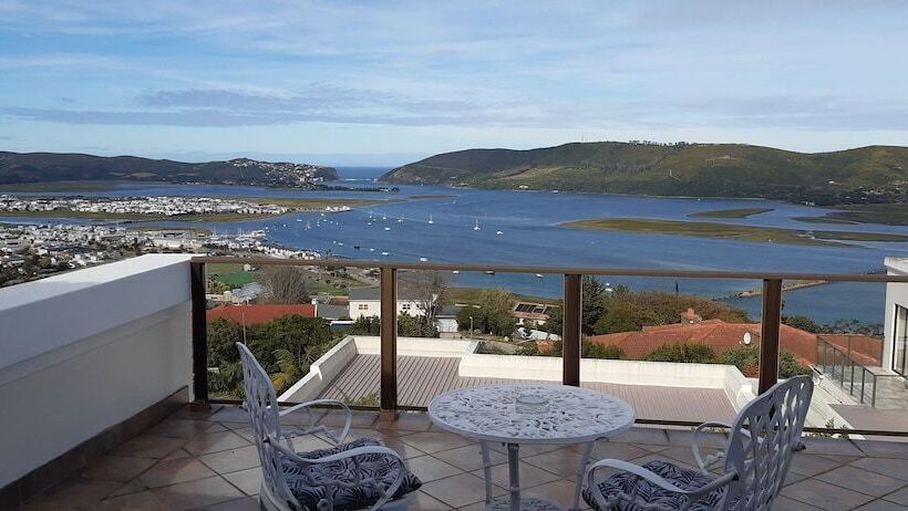 פנסיון Atlantic Guest House