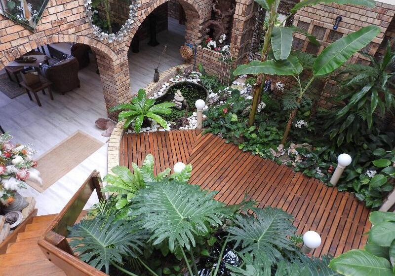 ペンション Mossel Bay Guest House