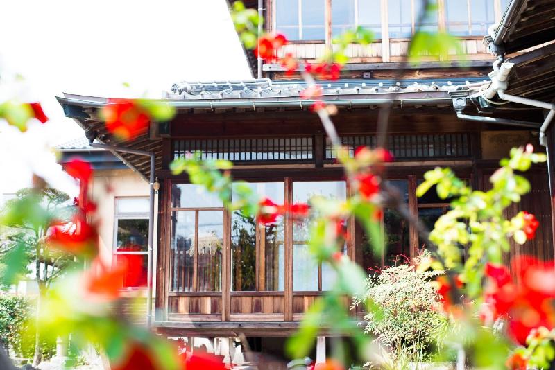 ريوكان Yamada Bessou くつろぎの温泉宿 山田別荘