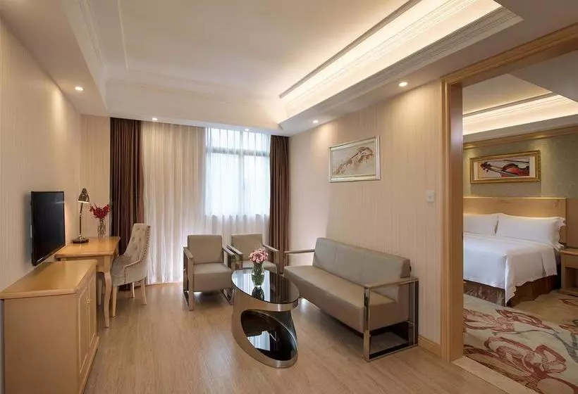 Hotelli Vienna Shenzhen Shawan Branch