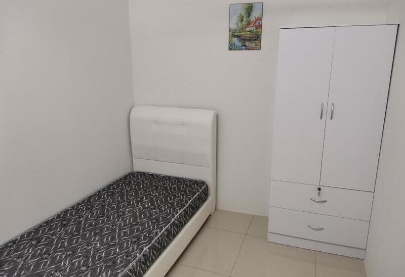 Color Mixed Home Hostel