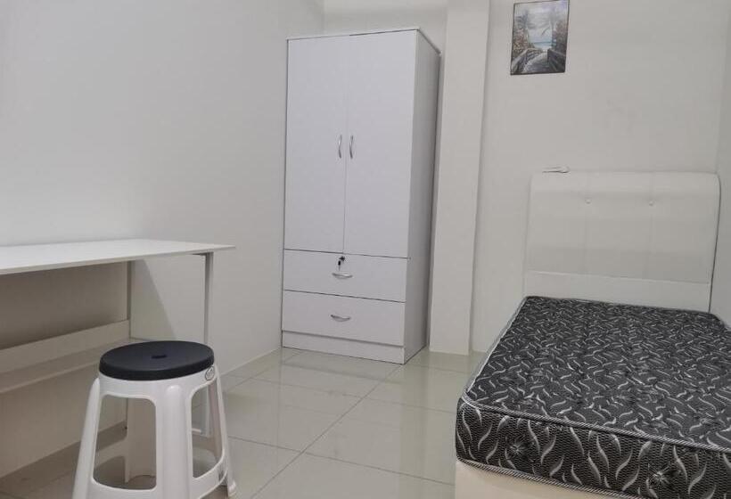 Color Mixed Home Hostel