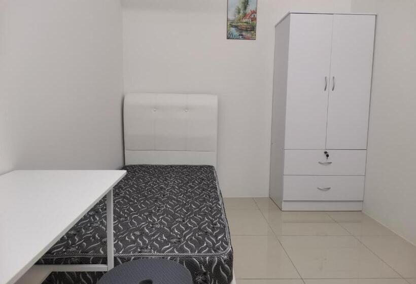 Color Mixed Home Hostel