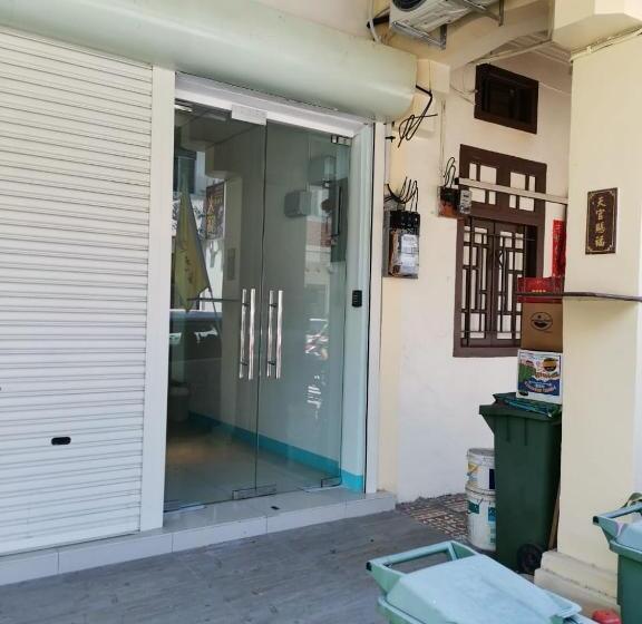 Color Mixed Home Hostel