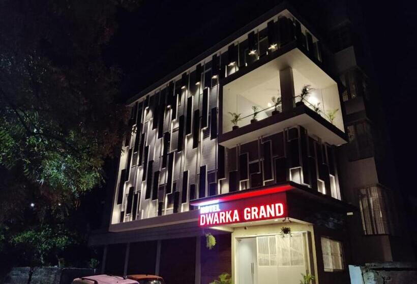 فندق Dwarka Grand