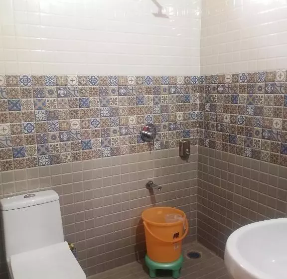 Hotelli O Royal Inn