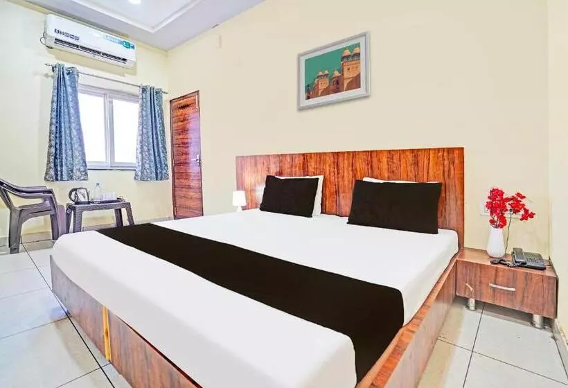 Hotelli O Royal Inn