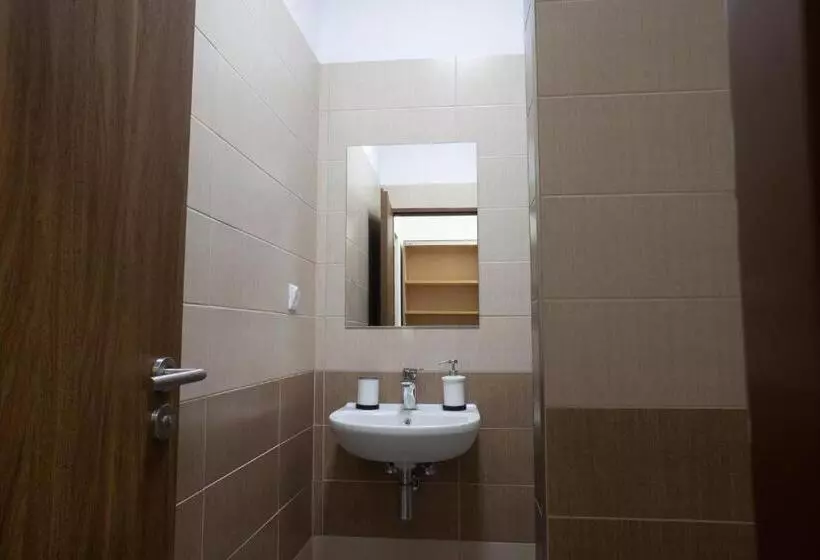 Majatalo Fwu Fitness Wellness Ubytovanie