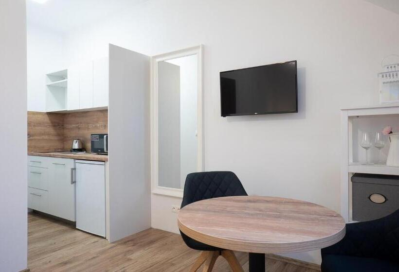 펜션 Fwu Fitness Wellness Ubytovanie