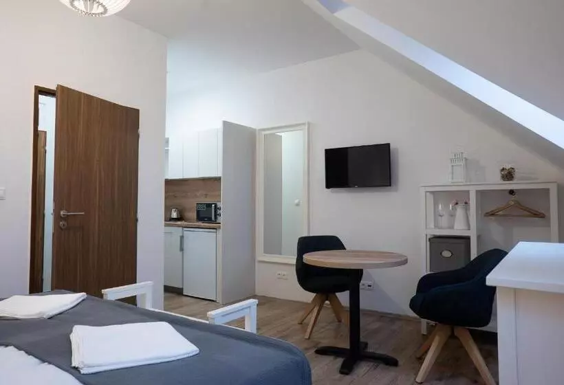 Majatalo Fwu Fitness Wellness Ubytovanie