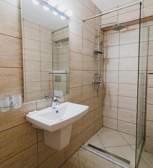 Pensiunea Cheile Oltetului