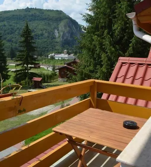 Pensiunea Cheile Oltetului