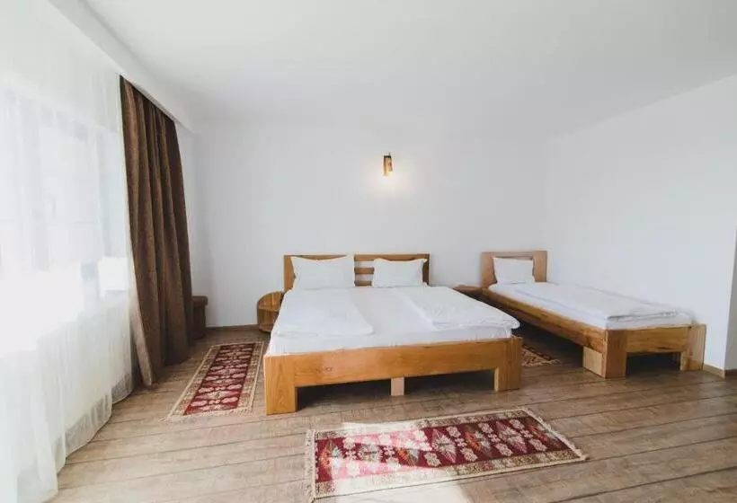 Pensiunea Cheile Oltetului