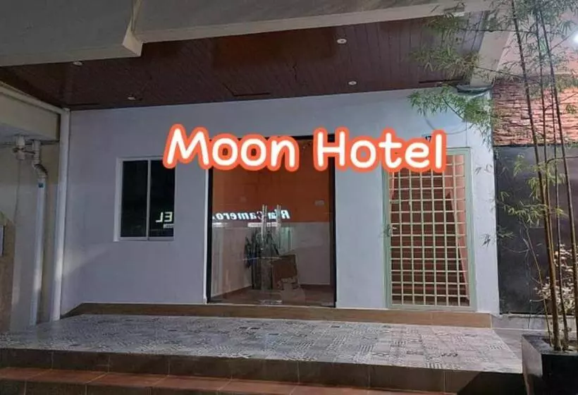 Herberge Moon