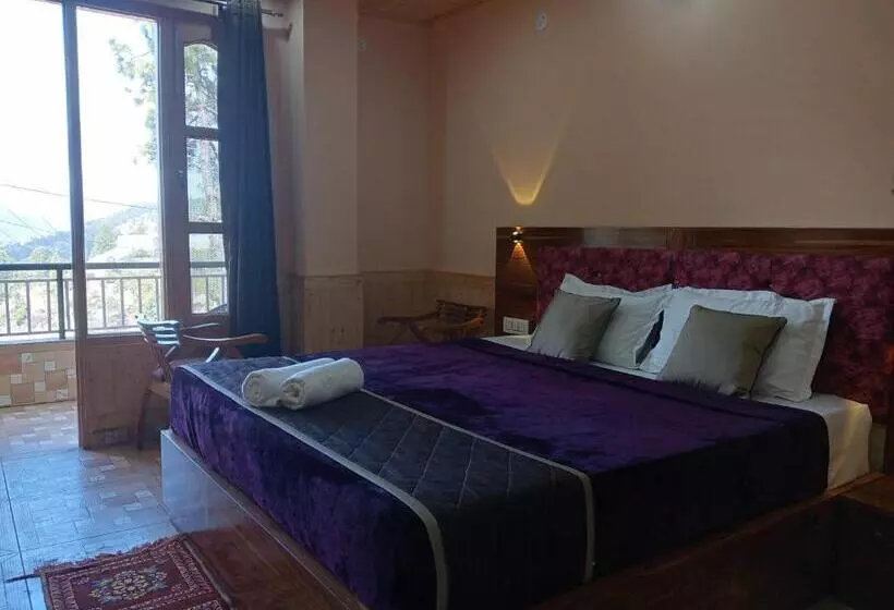 ベッドアンドブレックファースト Atithi Homestay & Bhojnalya, Chail