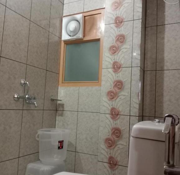 민박 Atithi Homestay & Bhojnalya, Chail