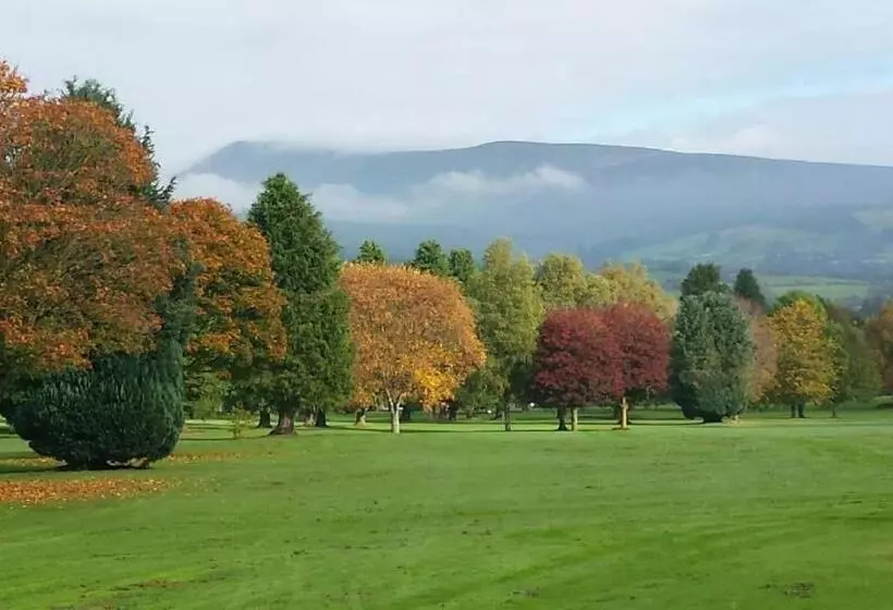 ベッドアンドブレックファースト Barnahown, Mitchelstown