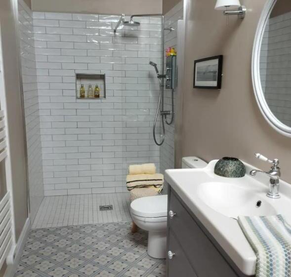 مبيت وإفطار Barnahown, Mitchelstown