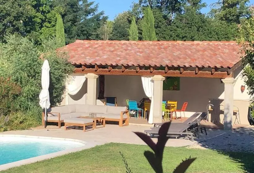 تختخواب و صبحانه Halte Vintage. A L’ombre Du Saule