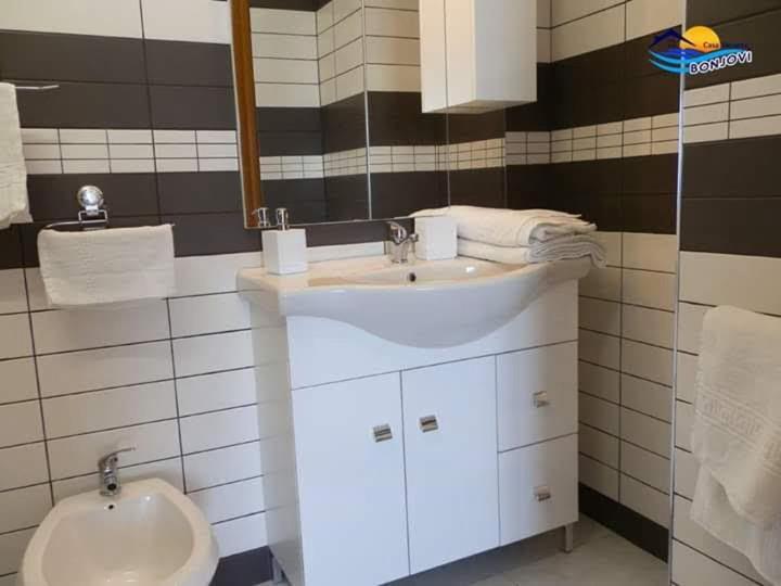 Bed and Breakfast Suite Fronte Mare