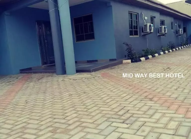 هتل Mid Way Best