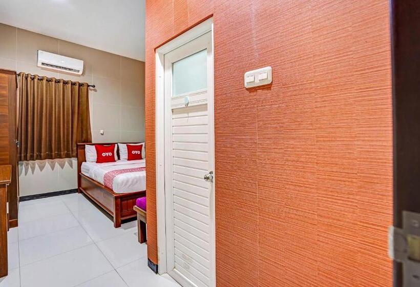 ホテル Oyo 90889 Dkb Residence