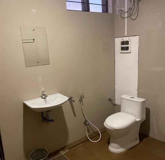 בית מלון כפרי Plaza Tourist Home