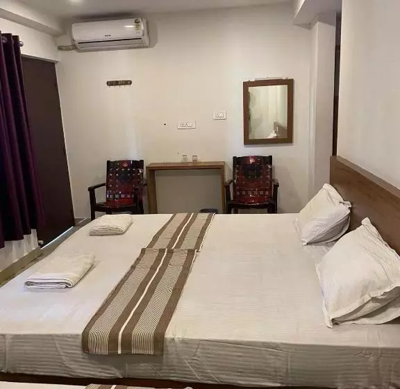 ホテル Plaza Tourist Home