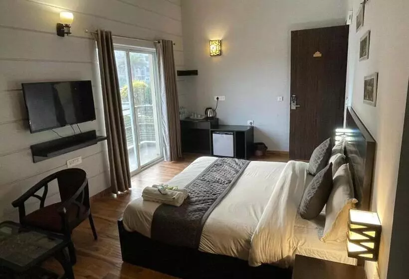ホテル Shiree Radhe Bnd Room