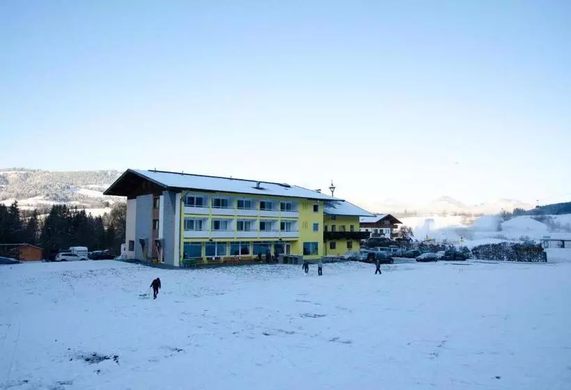 Hotelli Sportgästehaus Unterberg