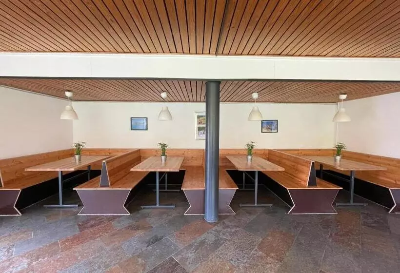 Hotelli Sportgästehaus Unterberg