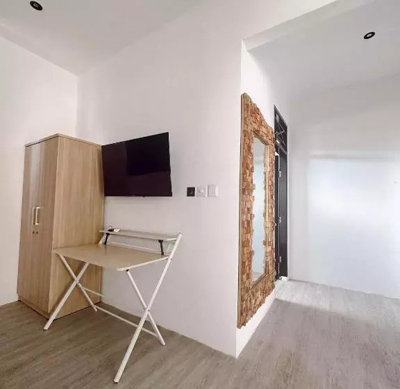 ホテル The Confidential Mandalika