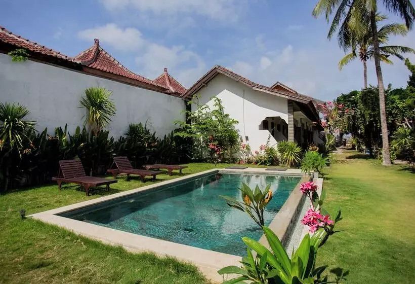 ホテル The Confidential Mandalika