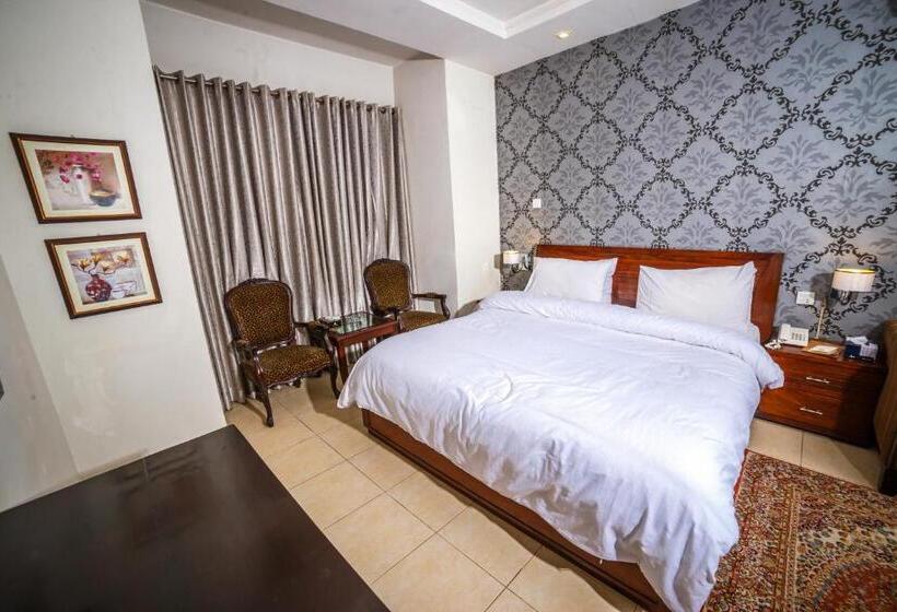 Szálloda Vip House Peshawar