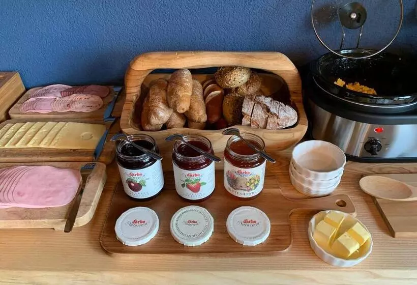 ペンション Ausseerhaus Im Grünen