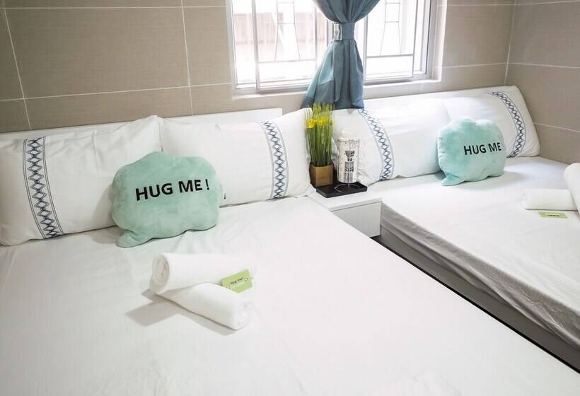 پانسیون Hostel Tst